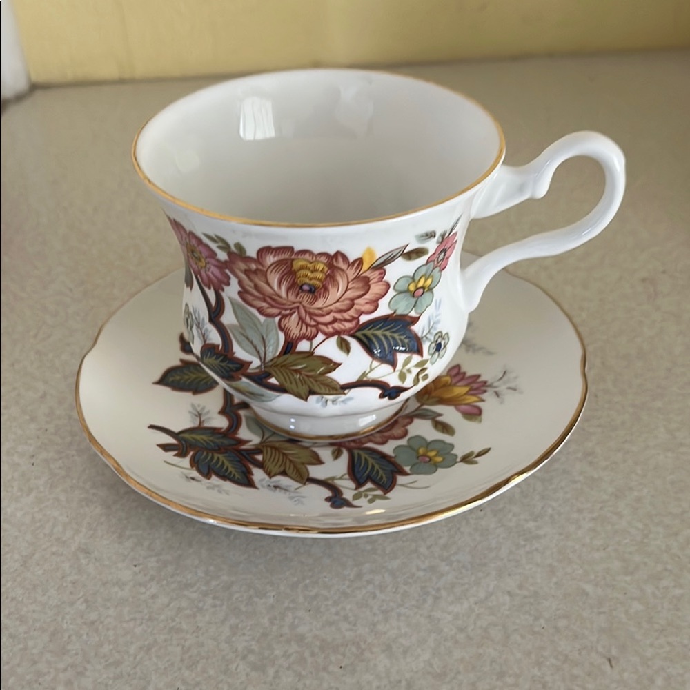 Floral Bone China Teacup and Saucer Set Royal Grafton